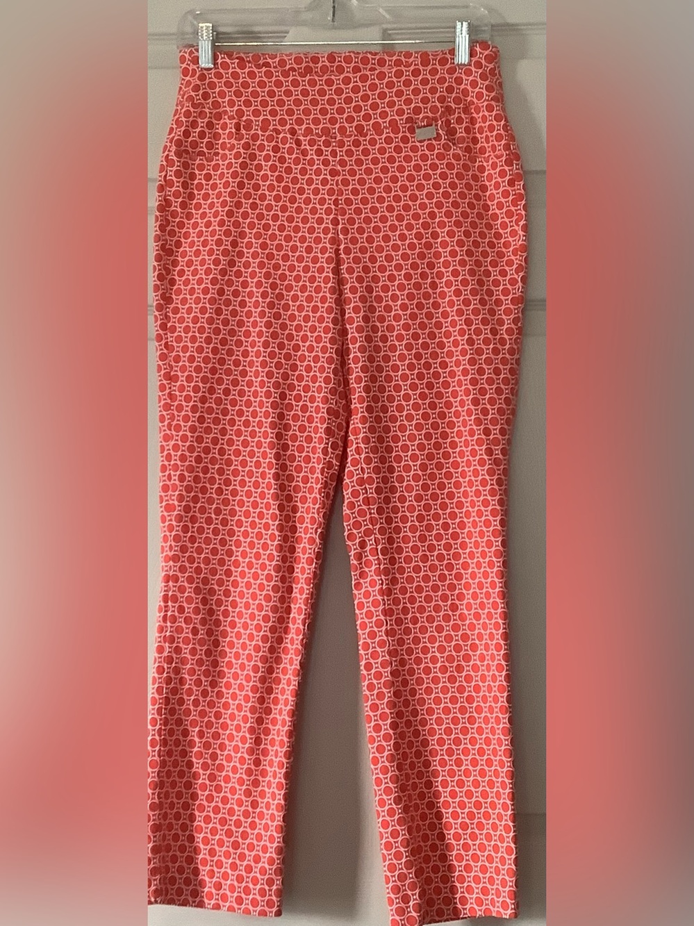 Lulu-B Coral Circle-Print Ankle Pants